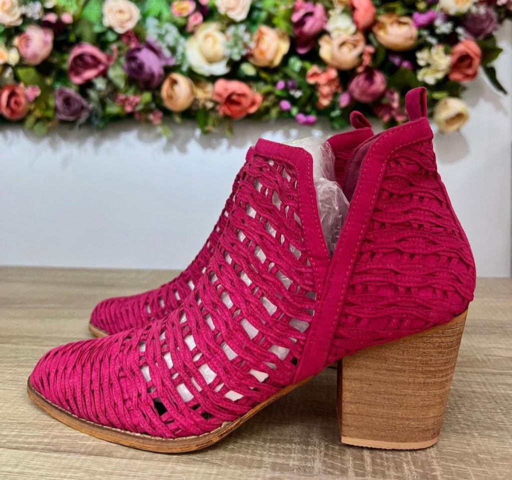 Botin Calado Fuscia